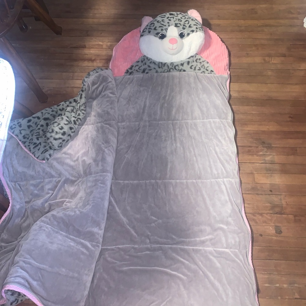 Cozy Leopard Print Kids Sleeping Bag
